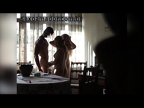 ❤️ Seks arkadaşlar dev bir adam ve onunla bir üçlü davet ❤️ Ev yapımı porno tr.gaypornforyou.ru ❌